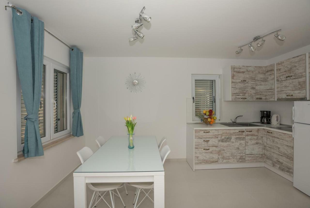 Vila Branka Makarska Buitenkant foto